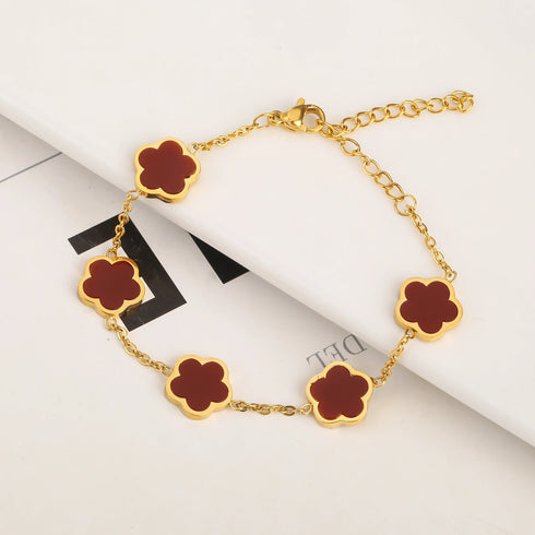 Adjustable Gold-Plated Stainless Steel Plant Flower Bracelet for Women – Trendy Clover Design with Five Leaf Petals, Waterproof & Anti-Allergic Jewelry Gift